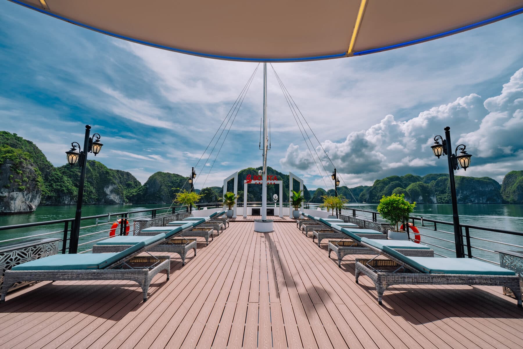 Heritage Bay Cruise (Boutique 4-Star) 5