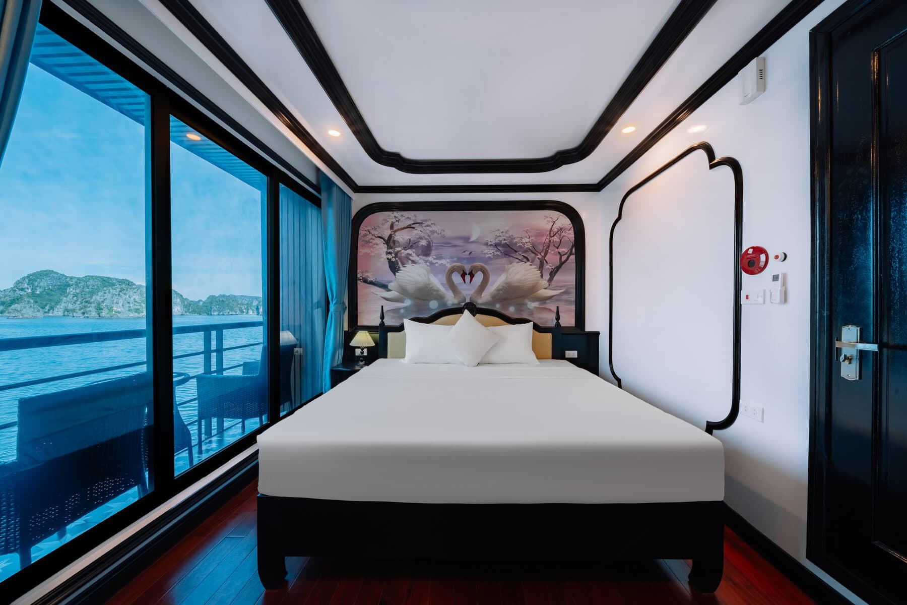 Heritage Bay Cruise (Boutique 4-Star) 3